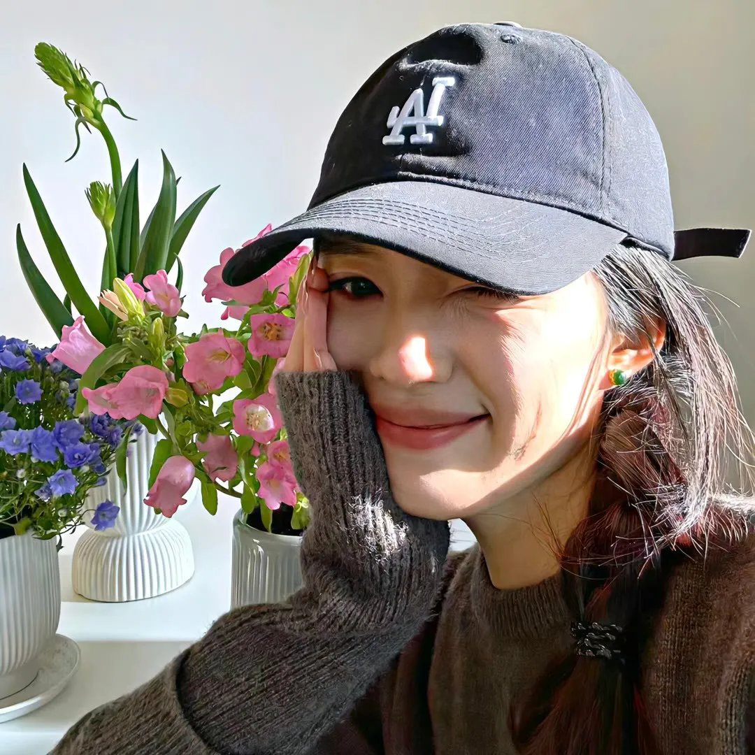三个扑火的少年